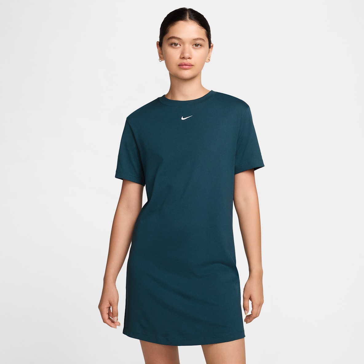 Nike Sportswear Essential Women's Short-Sleeve T-Shirt Dress