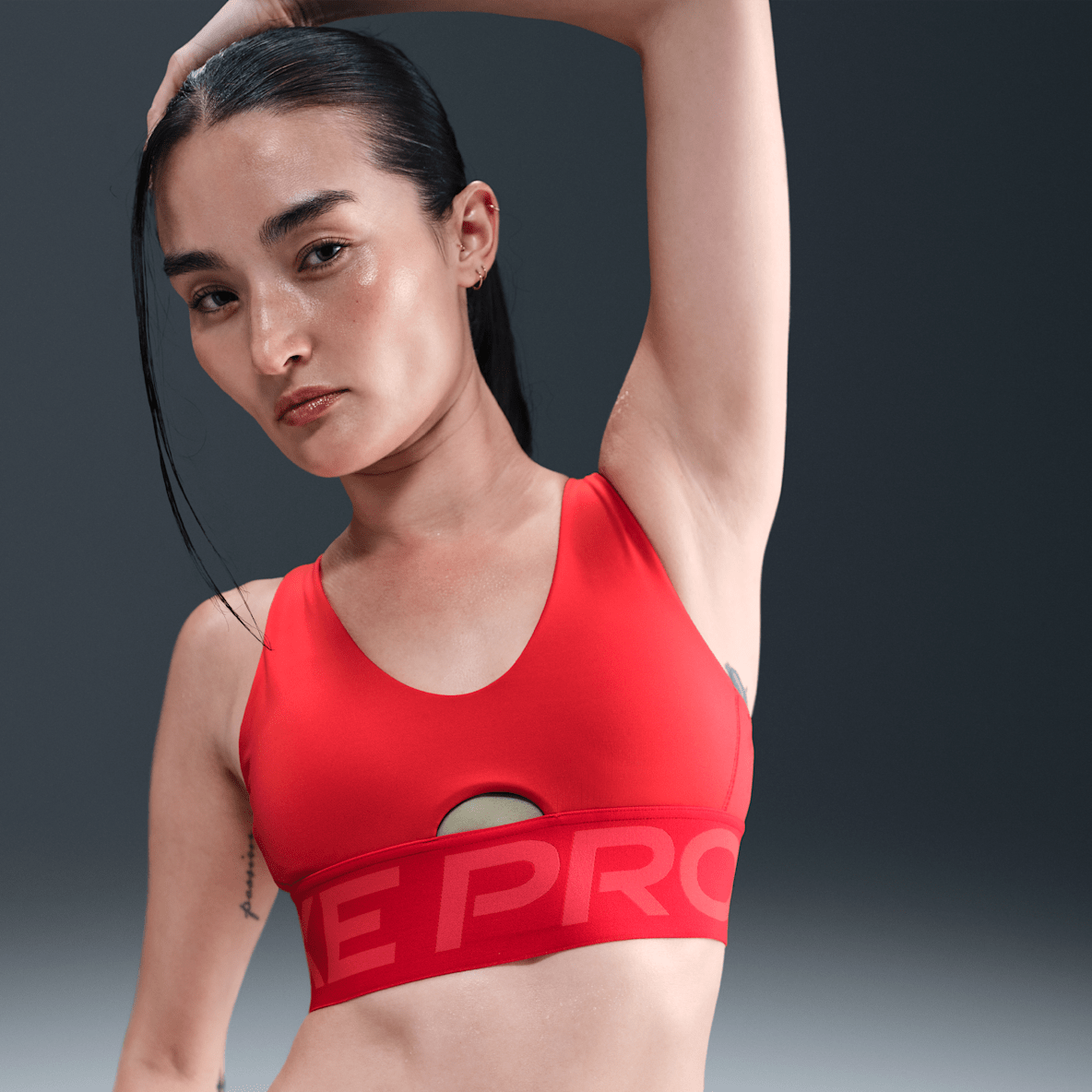 Nike Pro Indy Plunge Nike Pro Indy Plunge Women's Medium-Support Padded Sports Bra