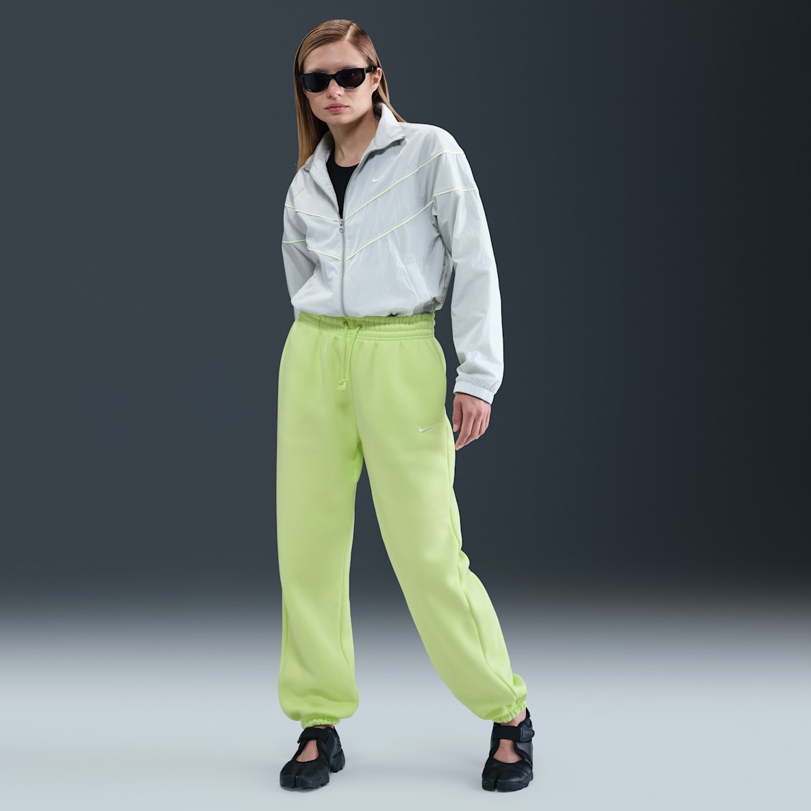 Nike Sportswear Phoenix Fleece Nike Sportswear Phoenix Fleece Women's High-Waisted Oversized Sweatpants
