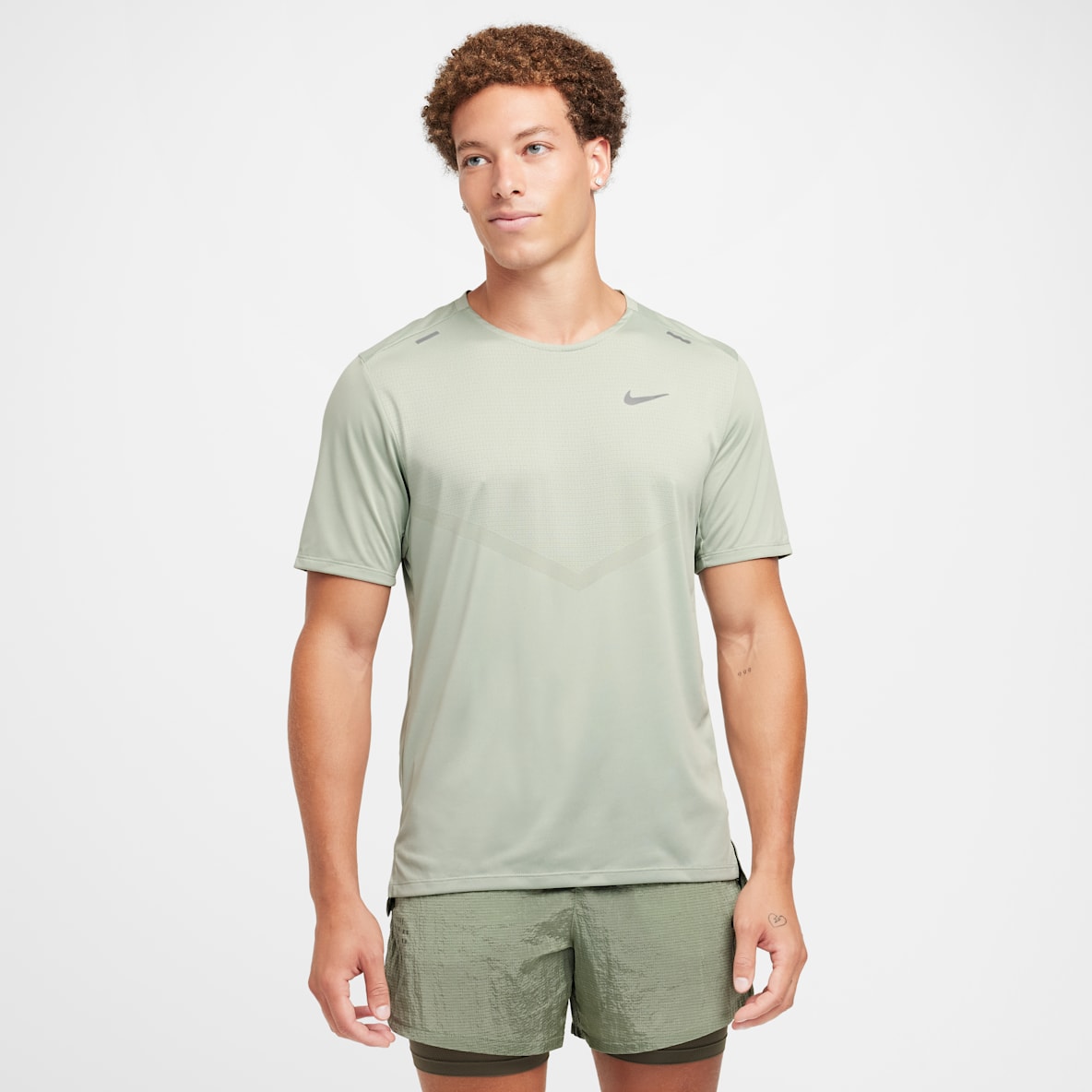 Nike Rise 365 Men's Dri-FIT Short-Sleeve Running Top