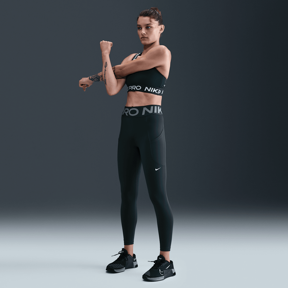 Nike Pro Sculpt Nike Pro Sculpt Women's High-Waisted 7/8 Leggings with Pockets