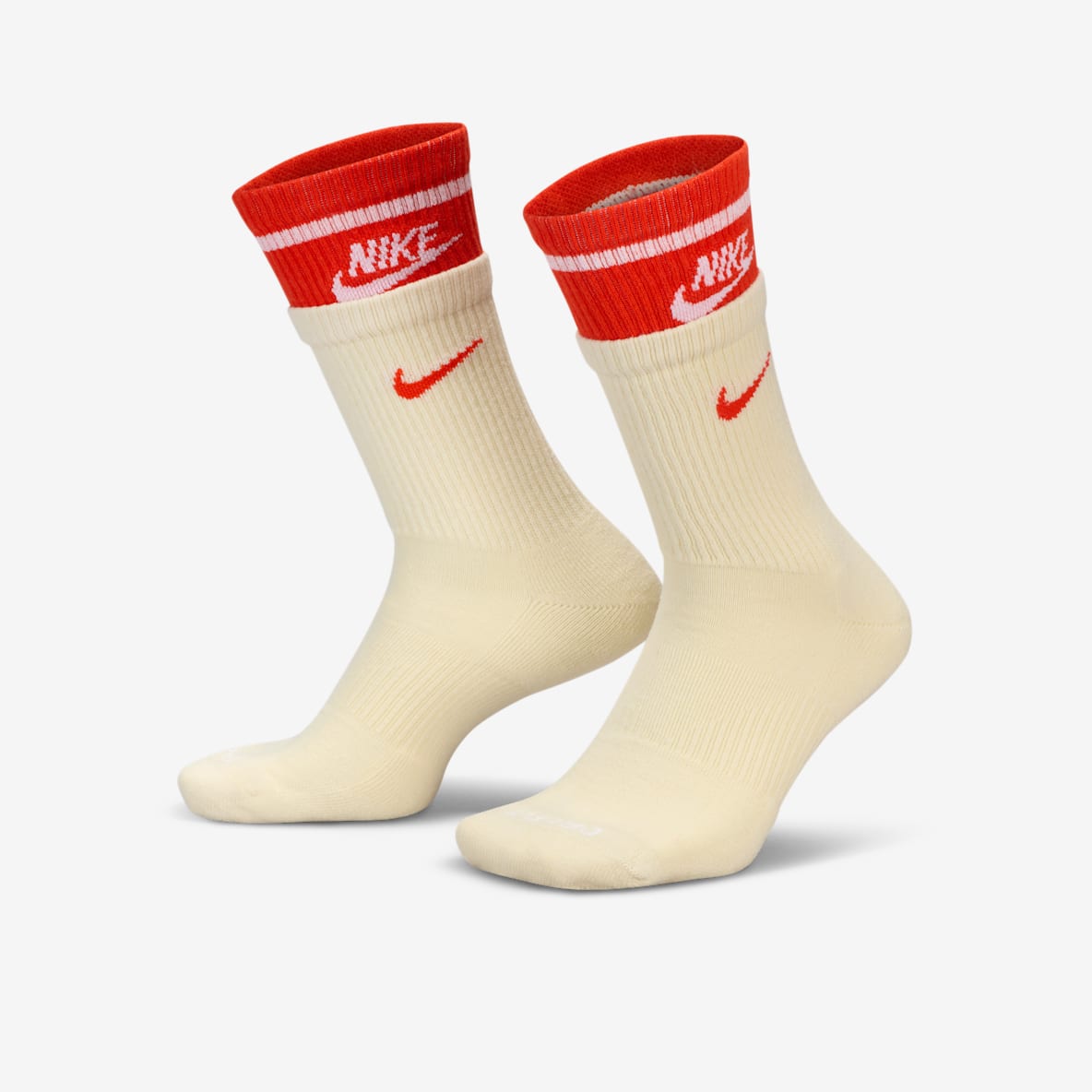 Nike Everyday Plus Nike Everyday Plus ถุงเท้าข้อยาวลดแรงกระแทก (1 คู่)