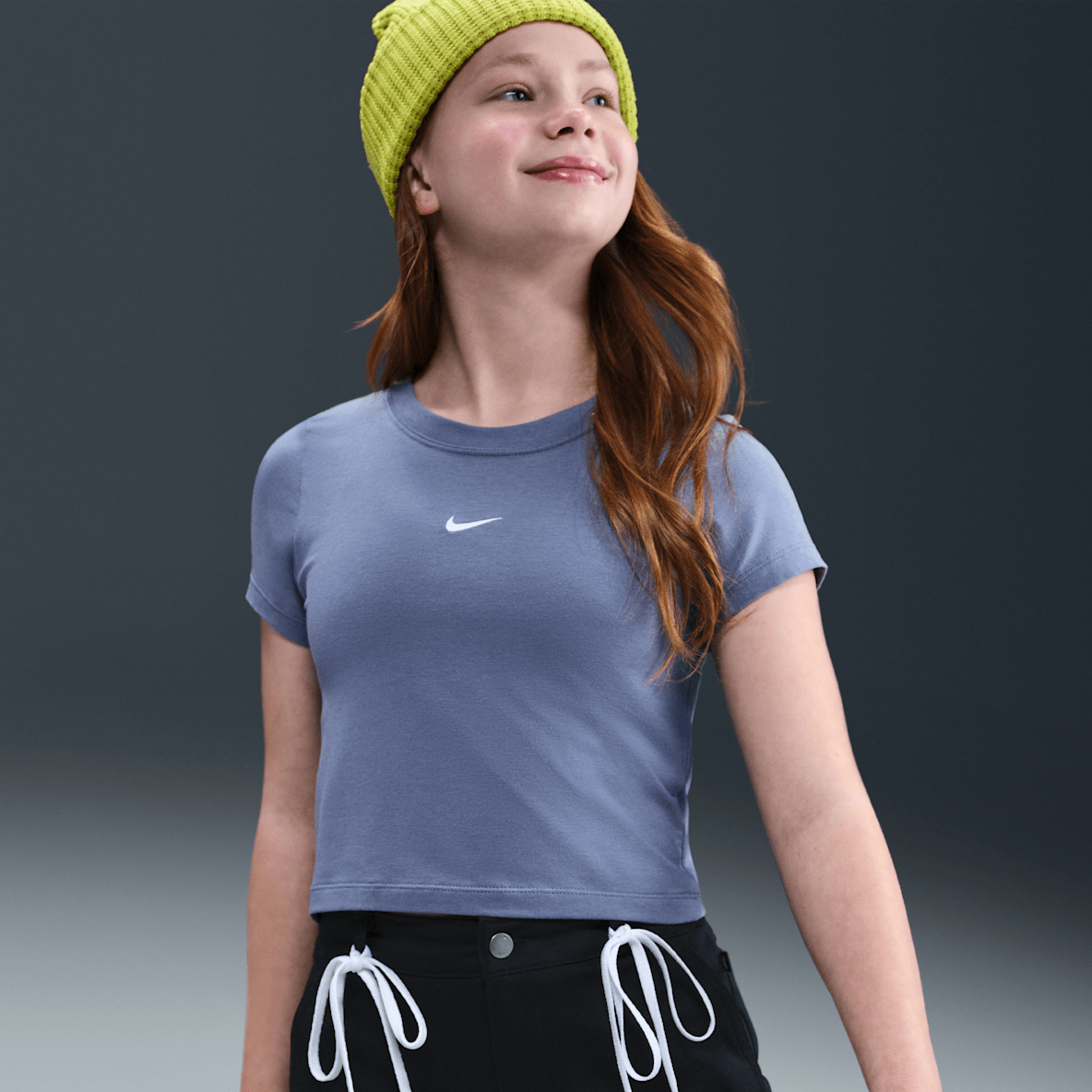 Nike Sportswear Nike Sportswear Older Kids' (Girls') Cropped T-Shirt