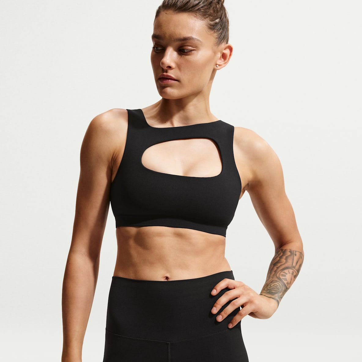 Nike Zenvy Women's Light-Support Lightly Lined Sports Bra