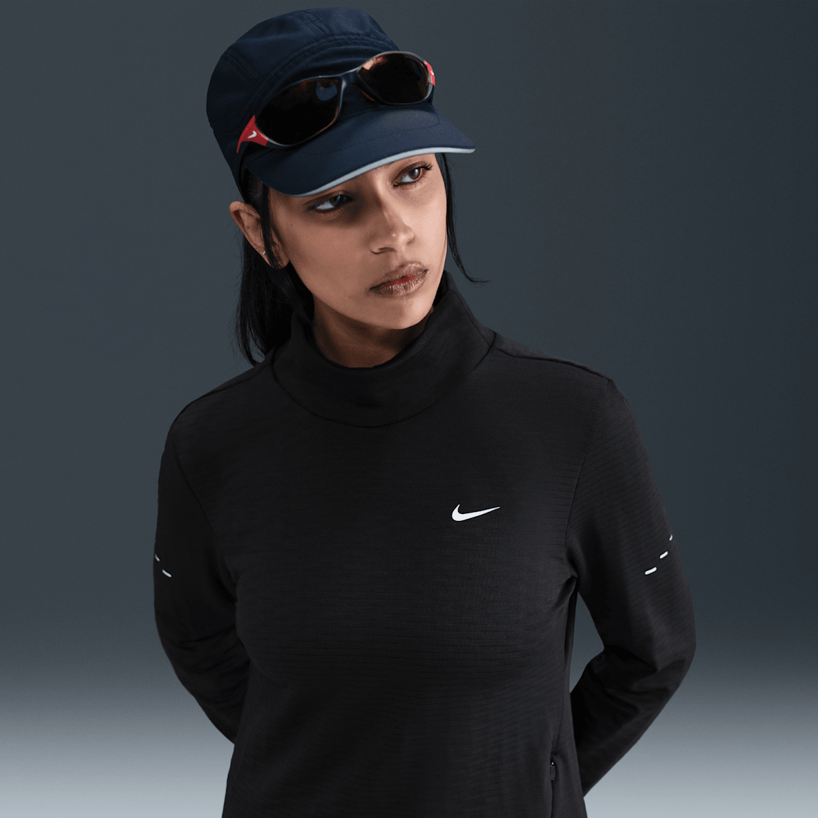 Nike Swift Nike Swift Women's Therma-FIT Turtle-Neck Running Top