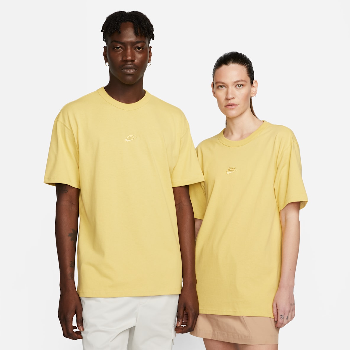 Nike Sportswear Premium Essentials Nike Sportswear Premium Essentials Men's T-Shirt