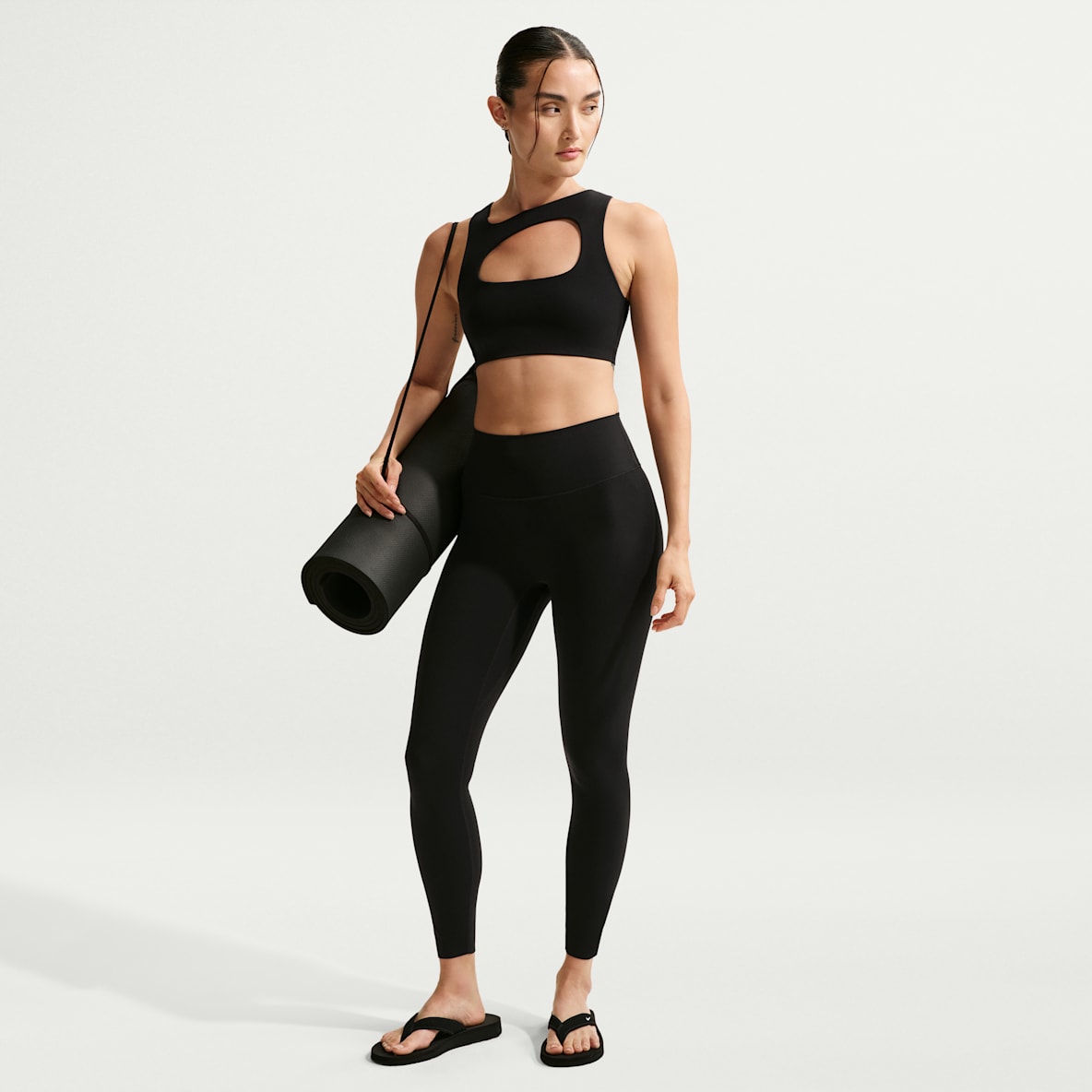 Nike Zenvy Nike Zenvy Leggings i 7/8-längd med hög midja utan söm fram för kvinnor