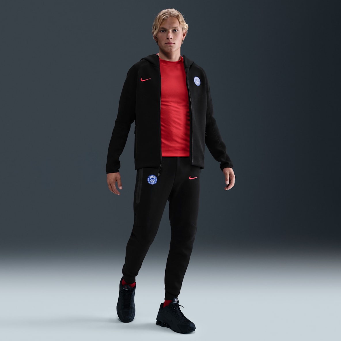 Paris Saint-Germain Tech Pantaloni jogger da calcio in fleece Nike Total 90 – Uomo