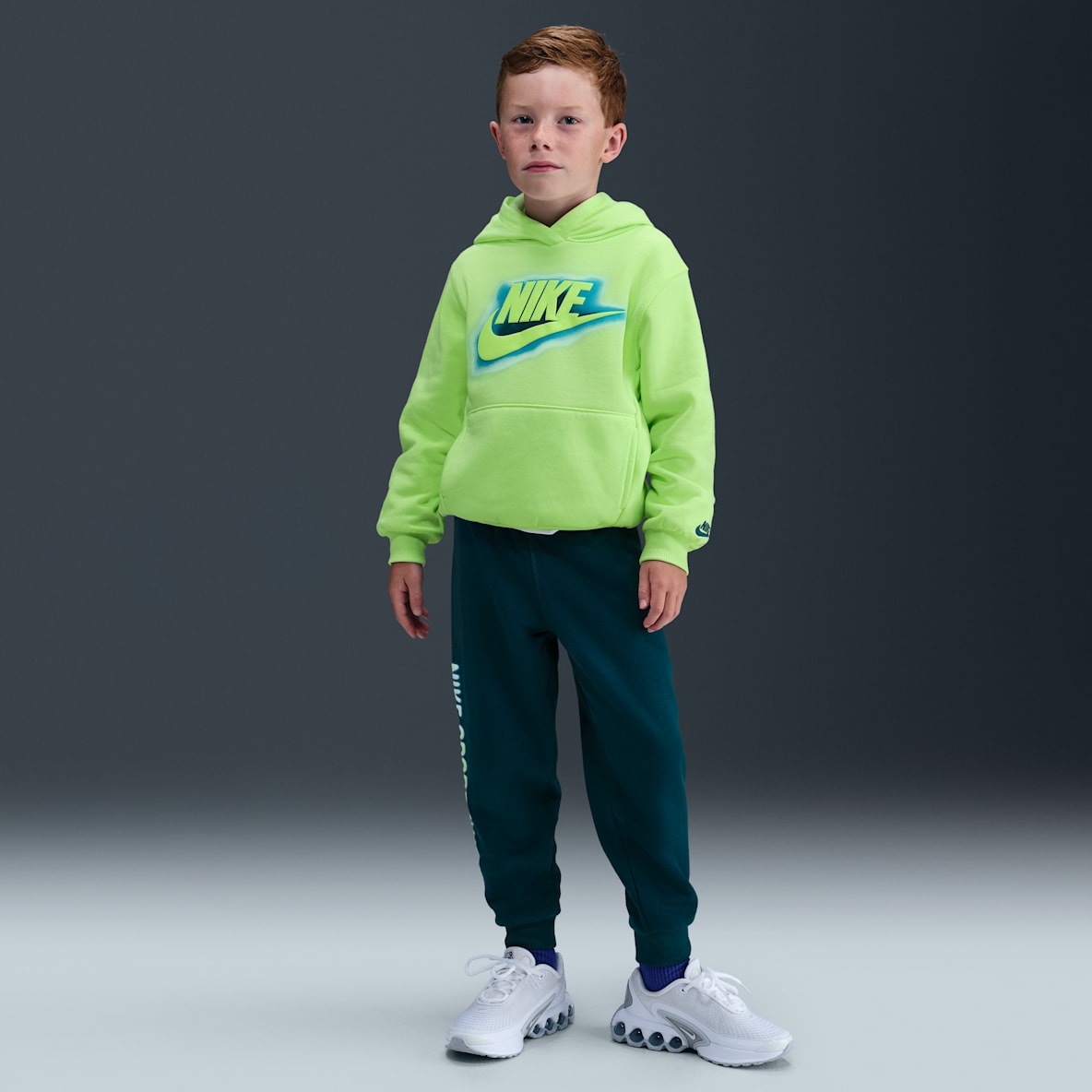 Nike Glow With Me Lekki dzianinowy dwuczęściowy zestaw z bluzą z kapturem dla małych dzieci
