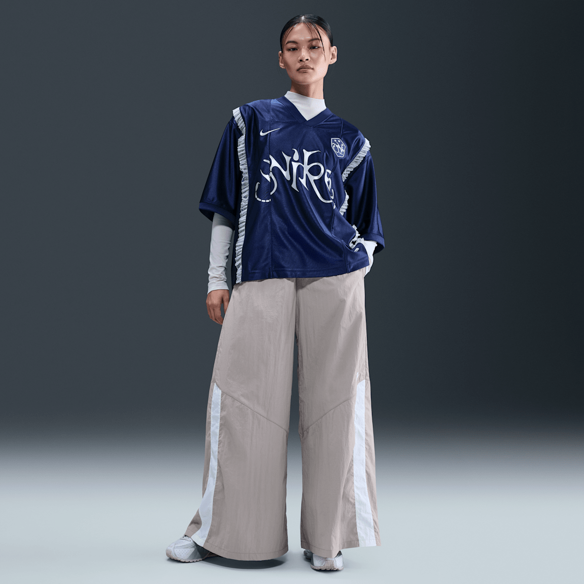Nike Sportswear Nike Sportswear Women's Wide-Leg Woven Pants