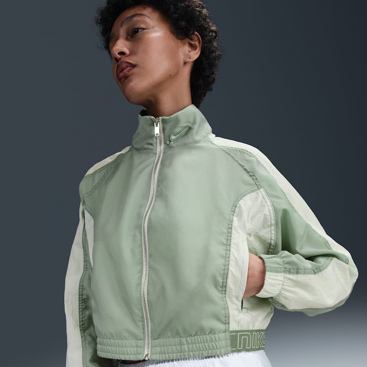Nike Sportswear Nike Sportswear Giacca in tessuto – Donna