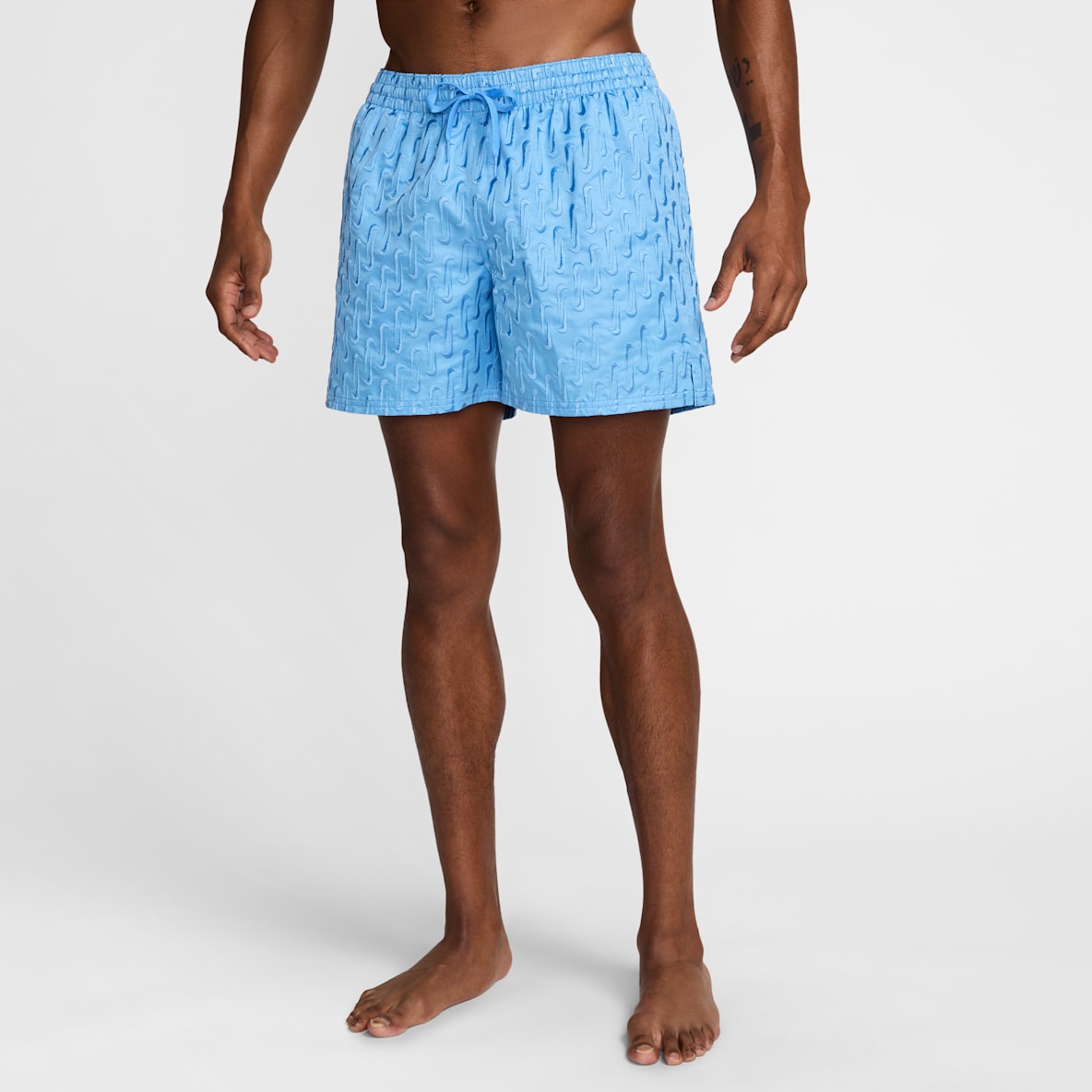 Nike Swim Breaker Swoosh logo Link Nike Swim Breaker Swoosh logo Link Shorts de vóleibol de 13 cm con forro completo para hombre