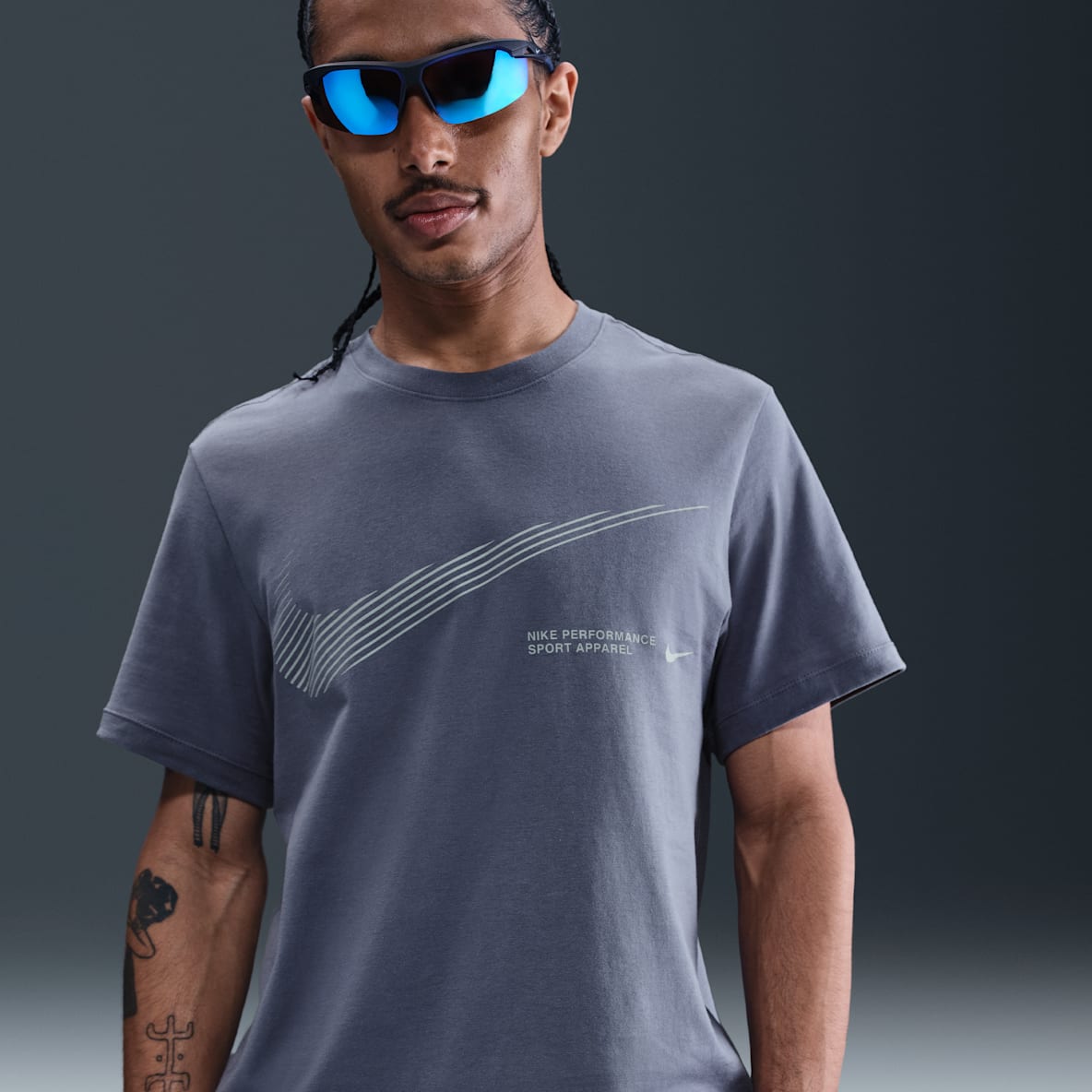 ナイキ スポーツウェア メンズ Tシャツ