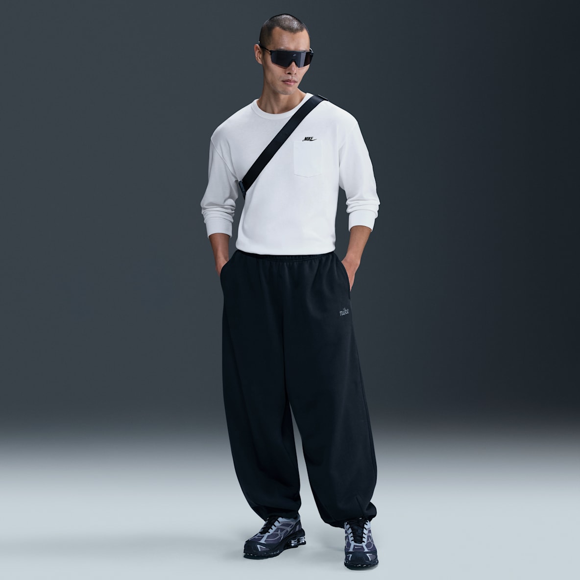 Nike Club Nike Club Men's Oversized Cuffed Fleece Trousers