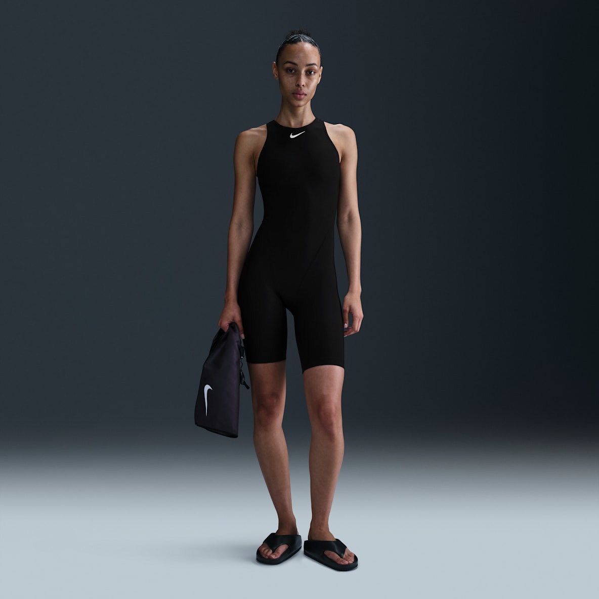 Nike Swim HydraStrong Solid Nike Swim HydraStrong Solid Traje de baño con piernas y cuello alto para mujer