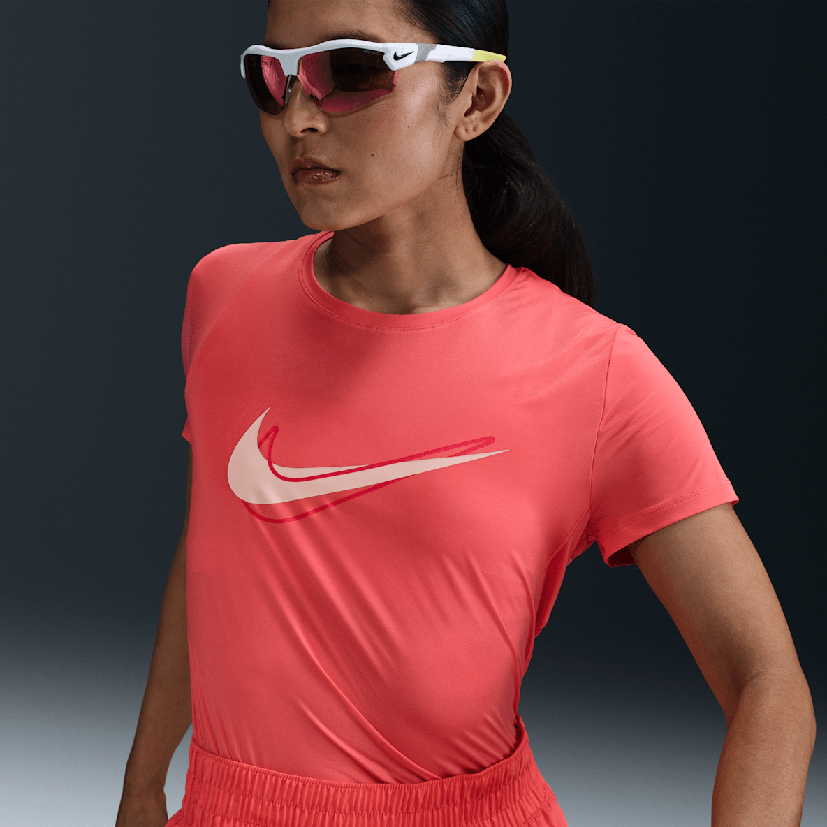 Nike One Swoosh Women's Dri-FIT Short-Sleeve Running Top
