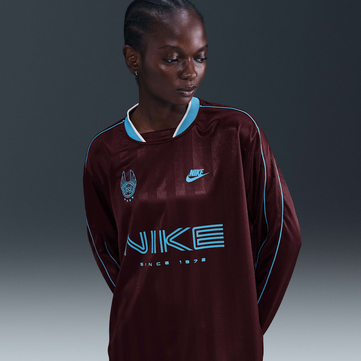 Nike Sportswear Nike Sportswear Langermet draktoverdel til dame