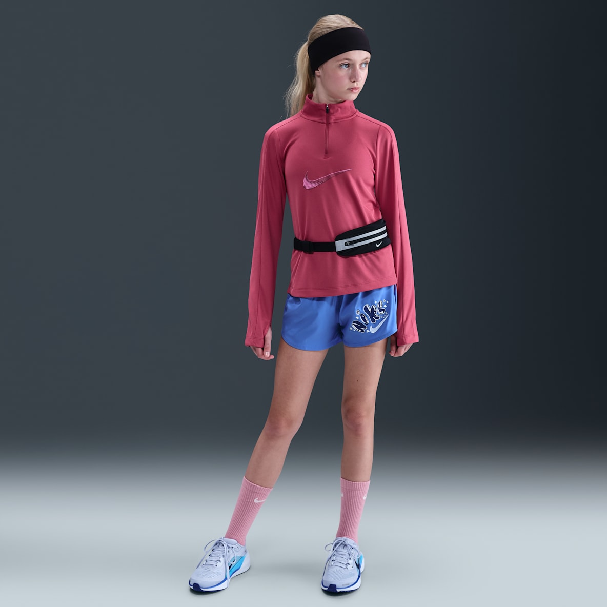 Nike One Shorts de tejido Woven de tiro alto para niña talla grande