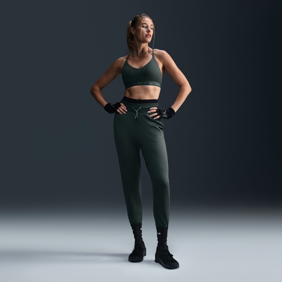Nike Therma-FIT One Women's High-Waisted 7/8 Joggers