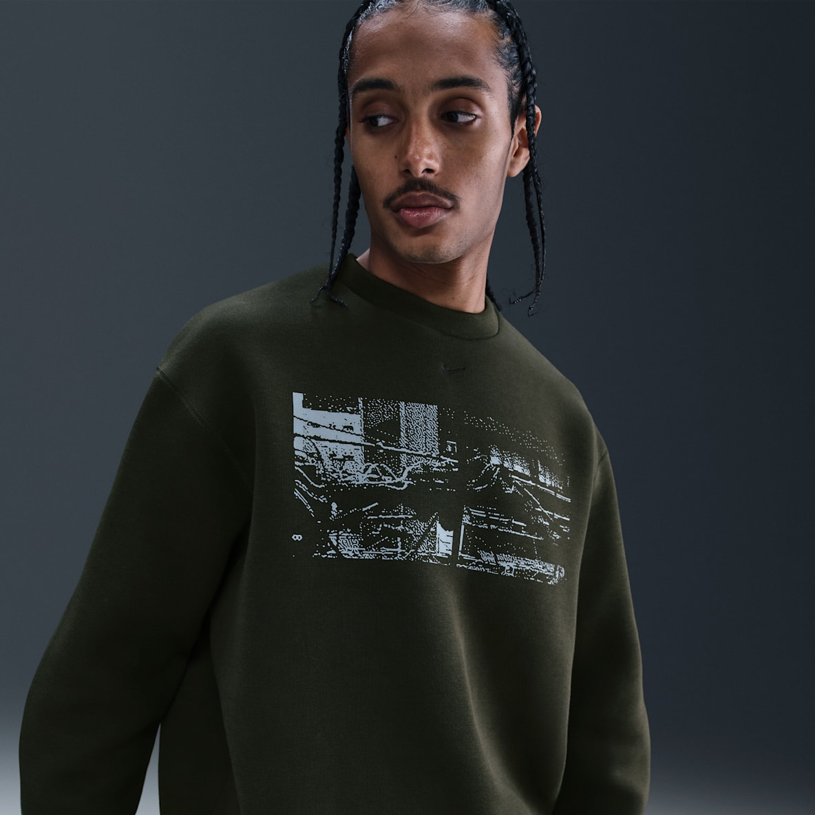 Nike Tech Nike Tech Sudadera de cuello redondo de tejido Fleece con detalles reflejantes para hombre