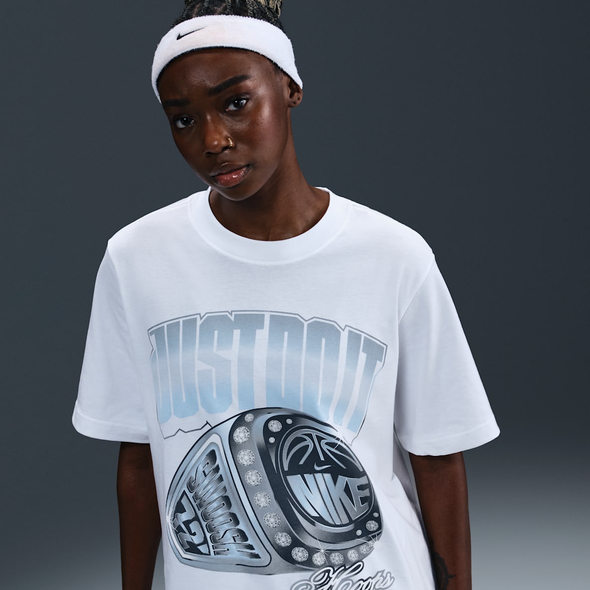 Nike Nike Playera de básquetbol de manga corta holgada para mujer