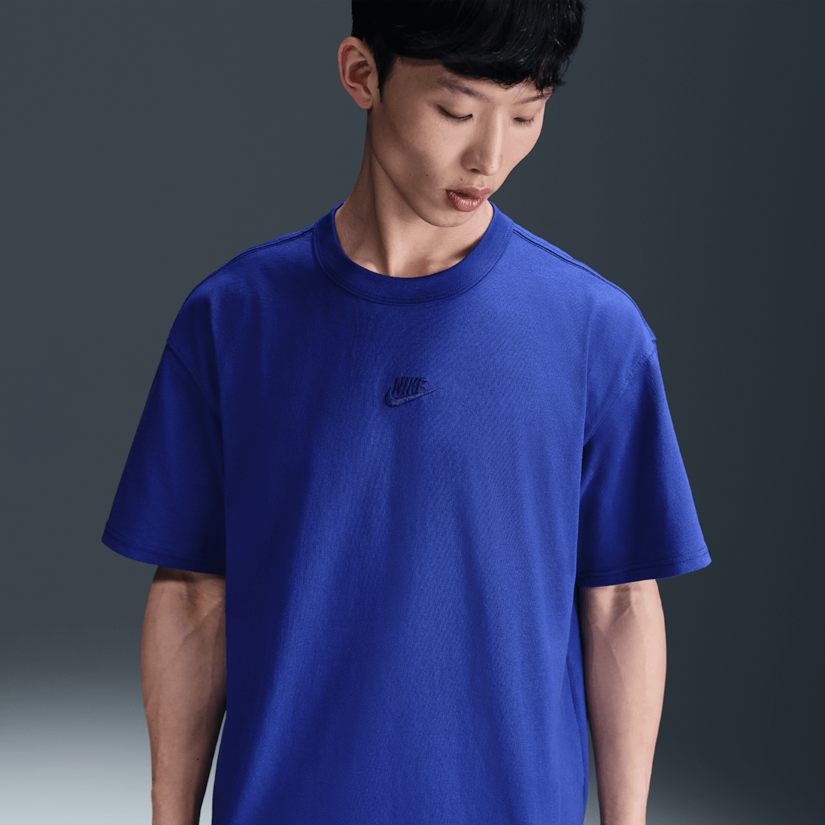 Nike Sportswear Premium Essentials Nike Sportswear Premium Essentials Men's T-Shirt