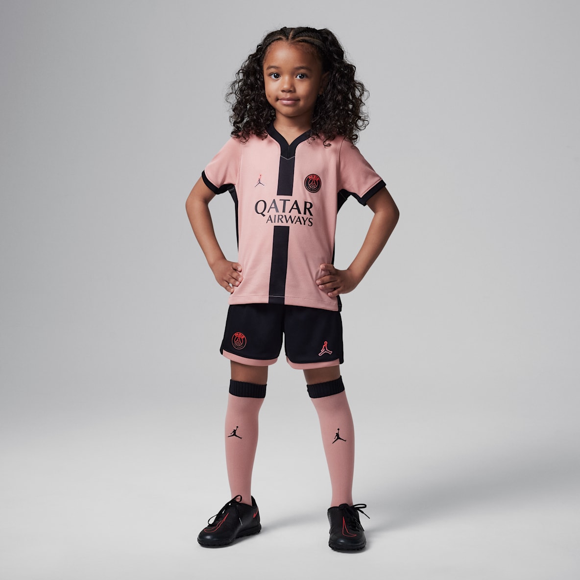 Paris Saint-Germain 2024/25 Stadium Third Younger Kids' Jordan Football Replica Three-Piece Kit