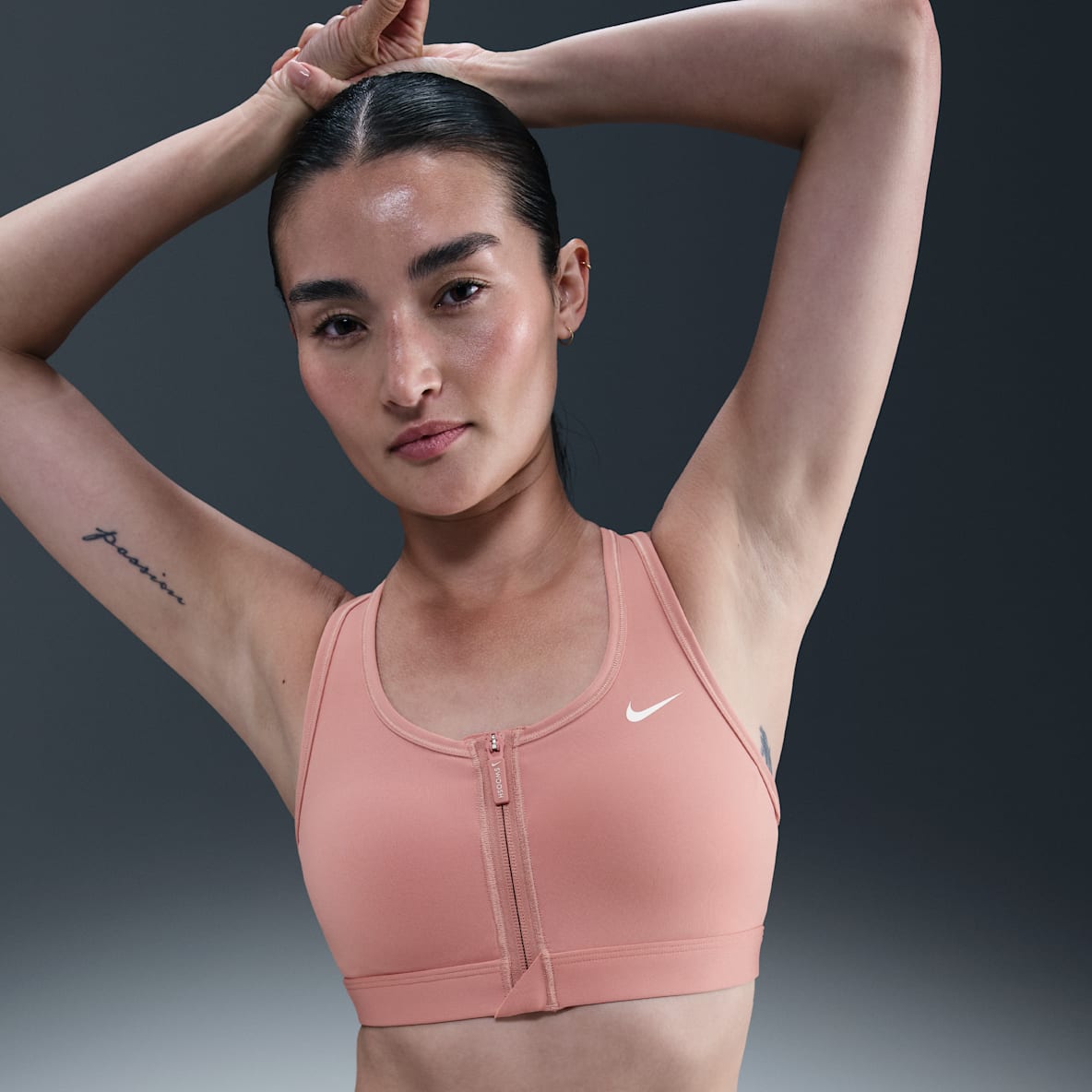 Nike Swoosh Front Zip Nike Swoosh Front Zip Women's Medium-Support Padded Sports Bra
