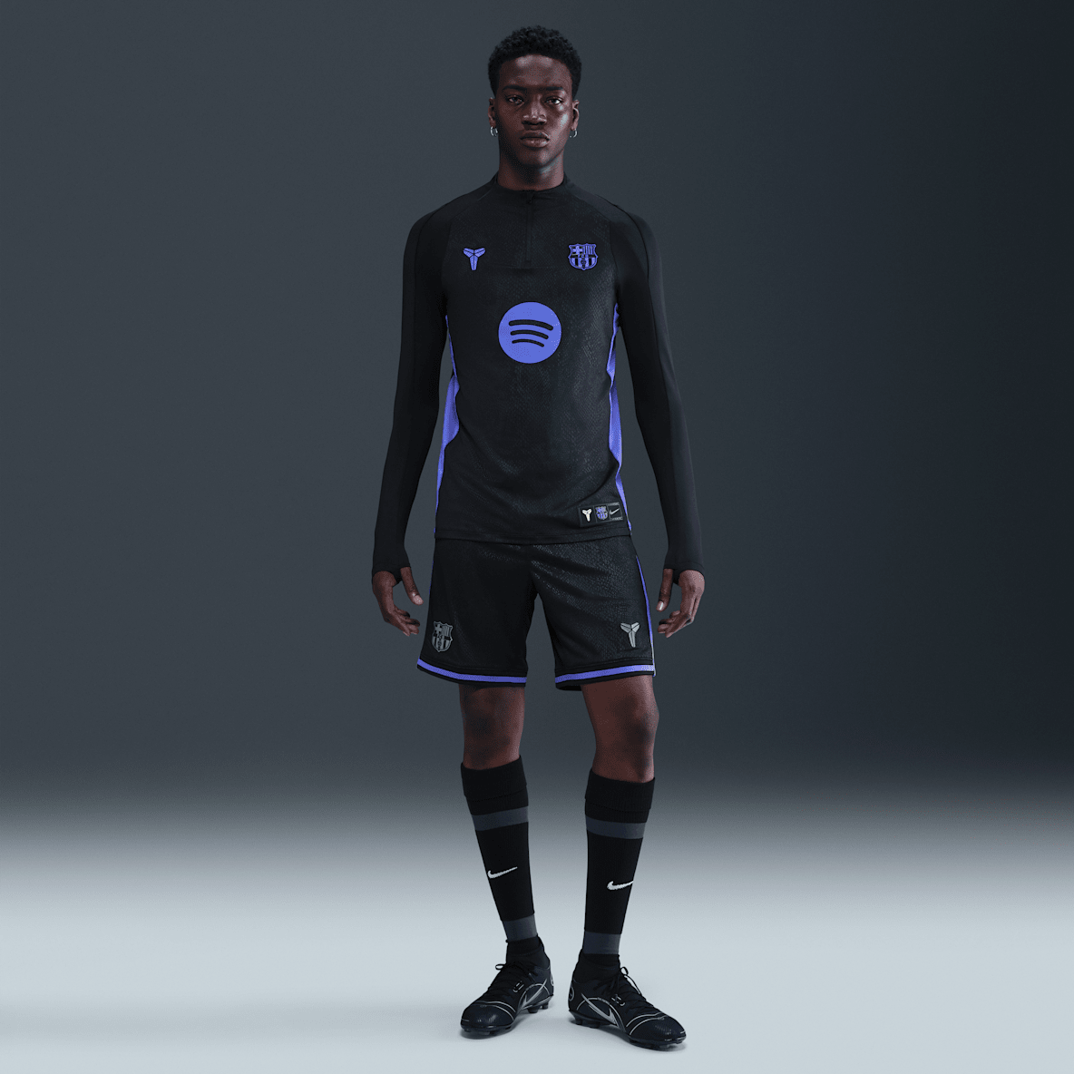FC Barcelona 2025/26 Stadium Extérieur FC Barcelona 2025/26 Stadium Extérieur Short de foot Replica Kobe Dri-FIT pour homme