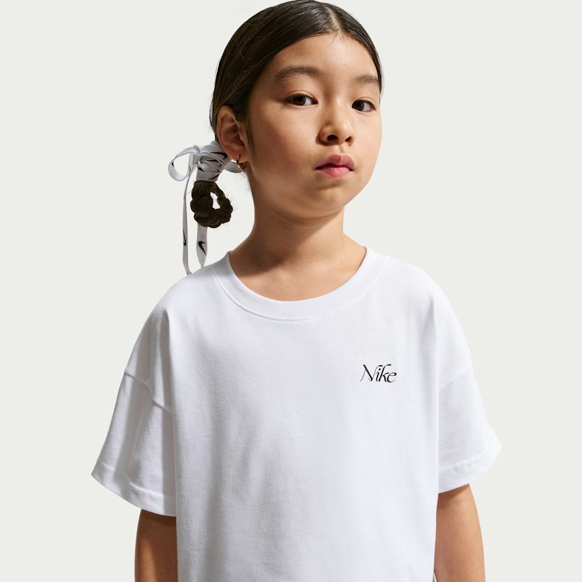 Nike Sportswear Older Kids' (Girls') Boxy T-Shirt
