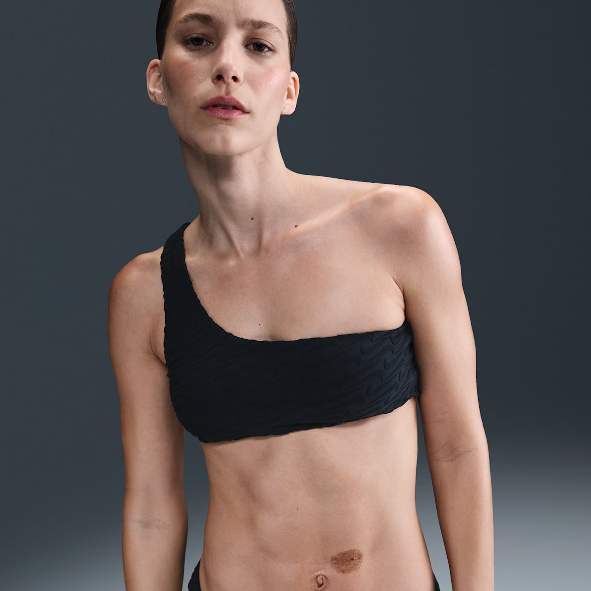 Nike Swim Swoosh Link Women's Terry Asymmetrical Bikini Top