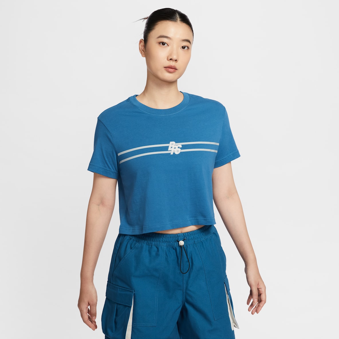 Nike Sportswear Club Nike Sportswear Club Women's Loose Cropped T-Shirt