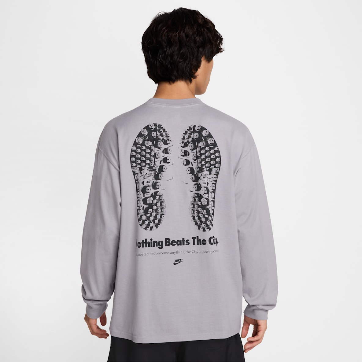 Nike Sportswear Men's Long-Sleeve Max90 Top