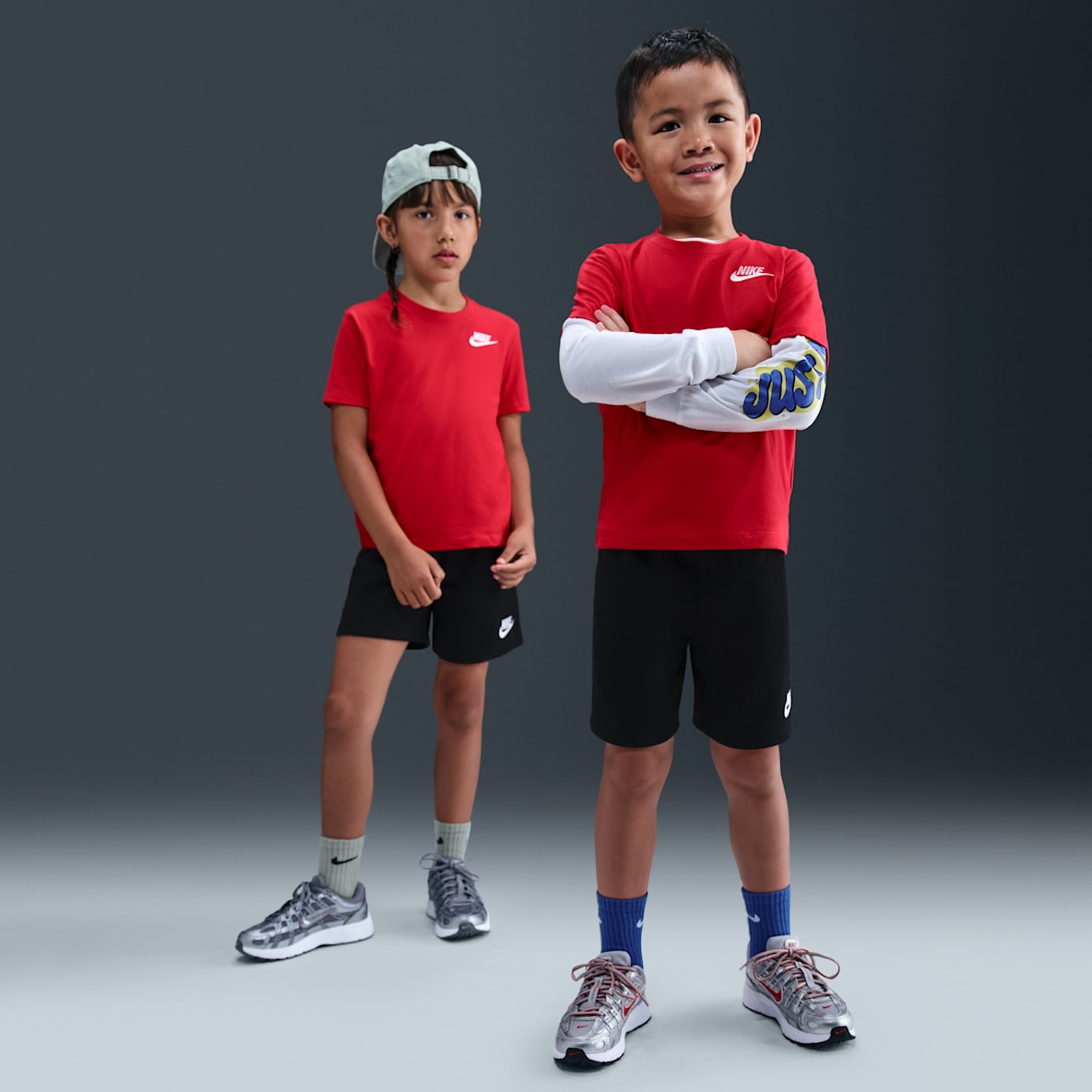Nike Nike Conjunto de dos piezas con shorts de tejido Knit para niños talla pequeña