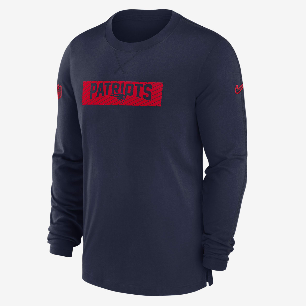 New England Patriots Sideline Player Team Issue New England Patriots Sideline Player Team Issue Men’s Nike Dri-FIT Long-Sleeve Top