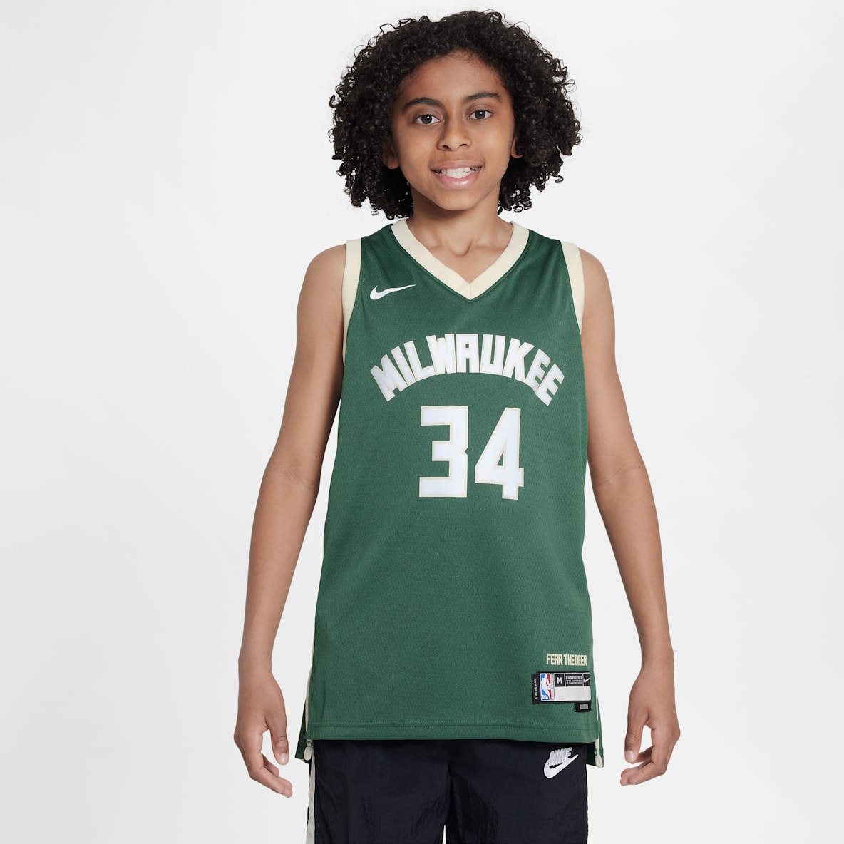 Milwaukee Bucks 2023/24 Icon Edition Milwaukee Bucks 2023/24 Icon Edition Older Kids' Nike NBA Swingman Jersey