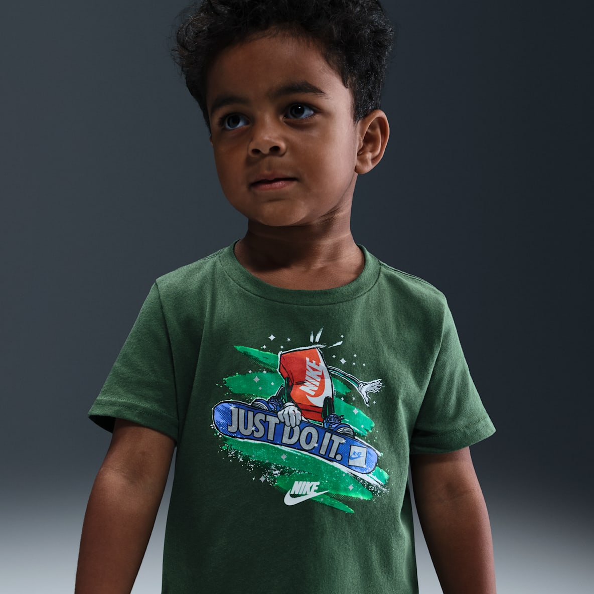 Nike Playera cuadrada Snowboard infantil