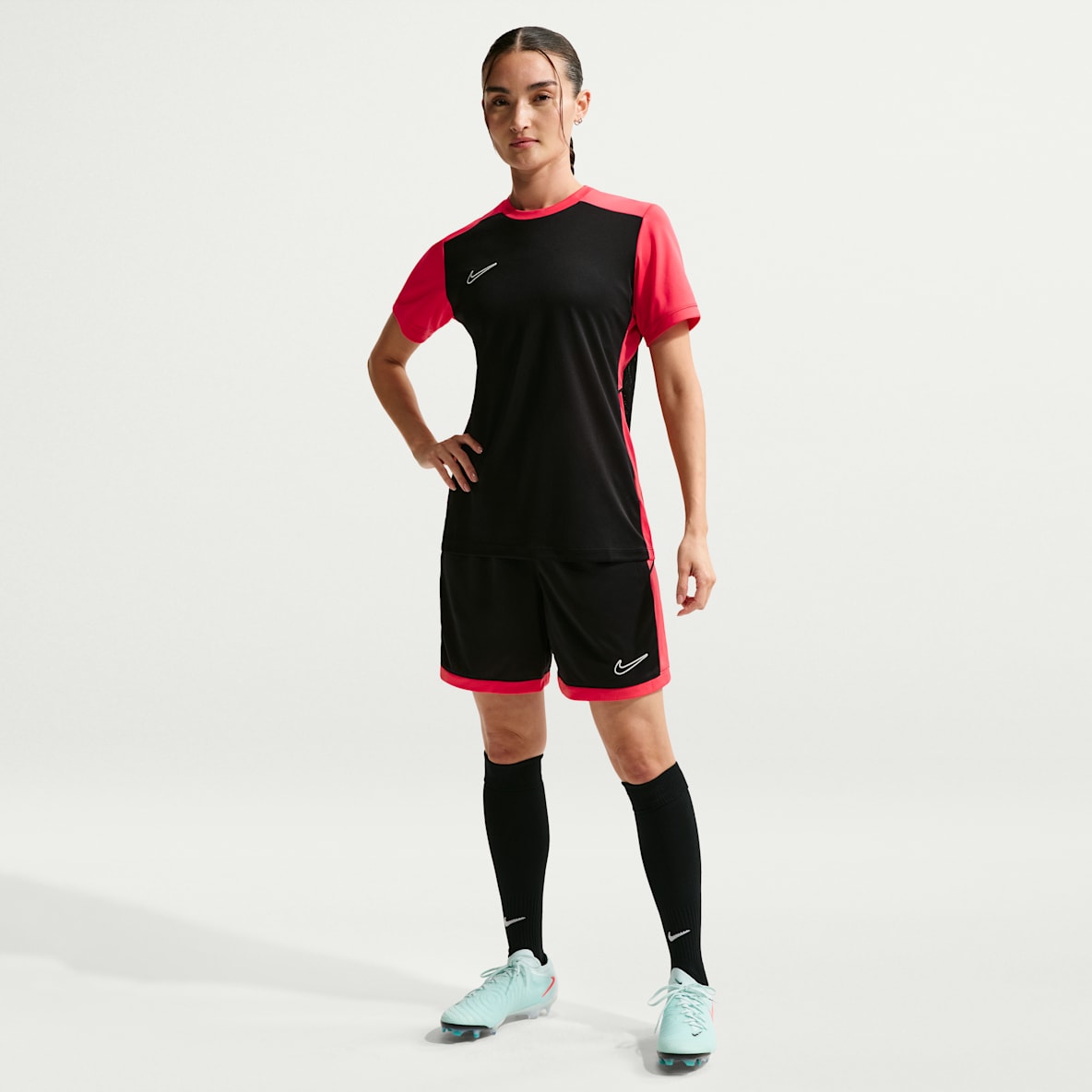 Nike Academy Shorts de fútbol Dri-FIT para mujer