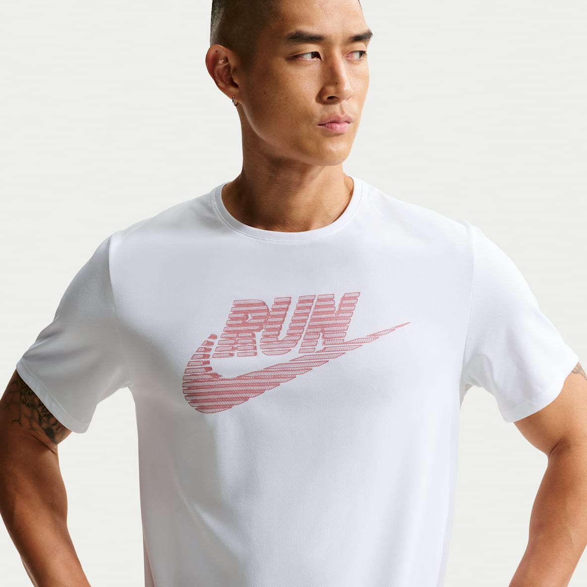 Nike Miler Men's Dri-FIT UV Protection Short-Sleeve Running Top