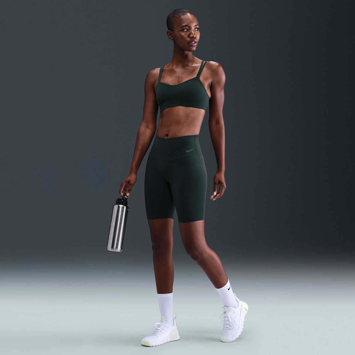 Nike Zenvy Nike Zenvy Cycliste taille haute 20 cm pour femme