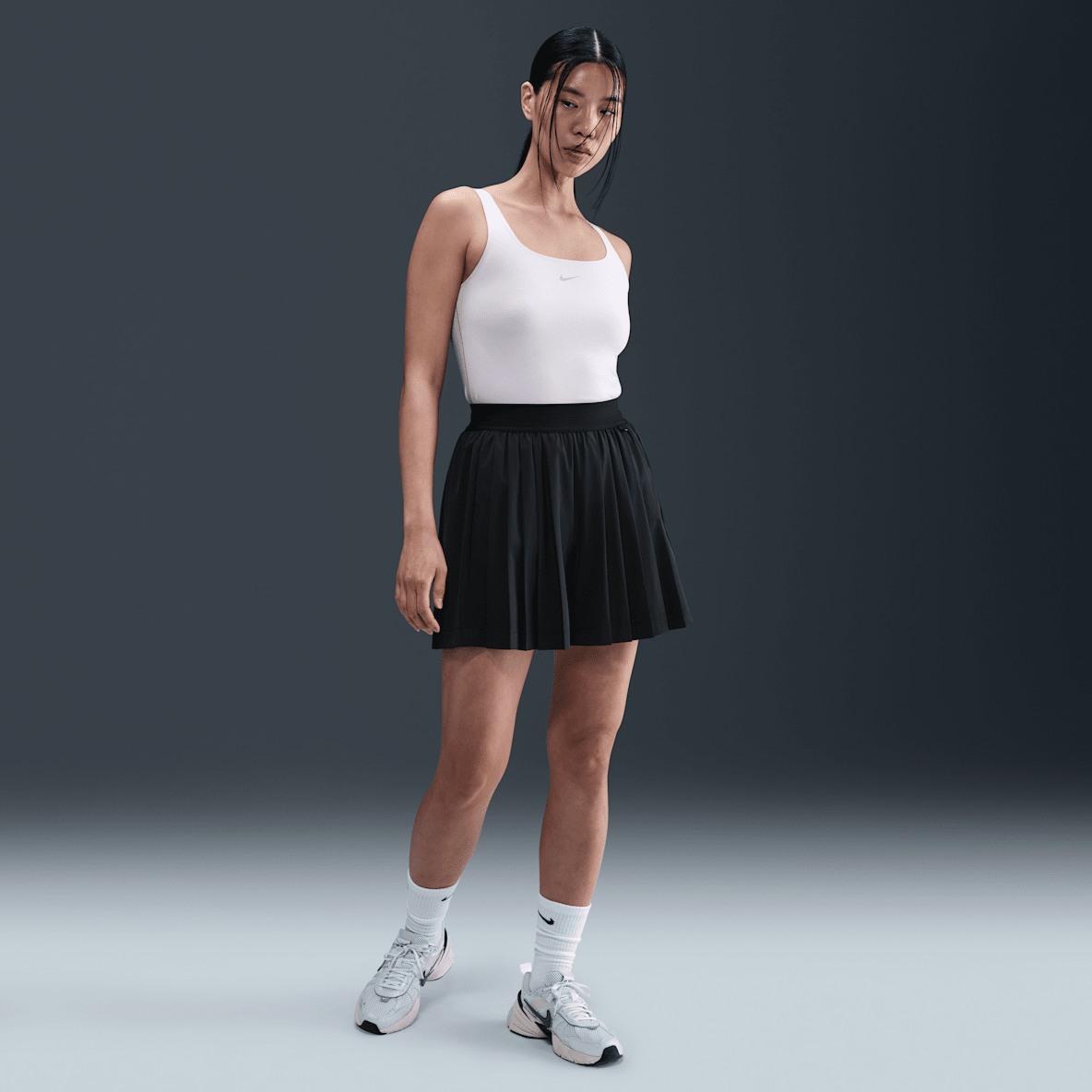 Nike 24.7 PerfectStretch Nike 24.7 PerfectStretch Women's Dri-FIT High-Waisted Loose Pleated Skort