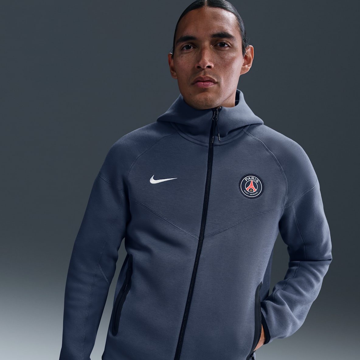 Paris Saint-Germain Tech Windrunner Paris Saint-Germain Tech Windrunner Men's Nike Football Fleece Full-Zip Hoodie