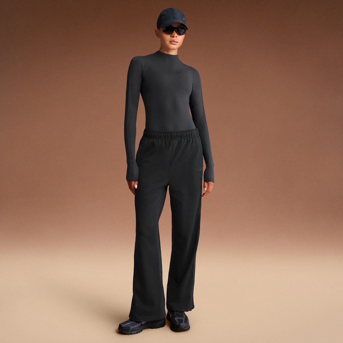 NikeSKIMS Matte Tricot NikeSKIMS Matte Tricot Women's Side-Snap Pants