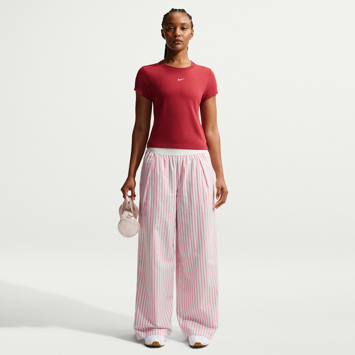 Nike Sportswear Chill Poplin Nike Sportswear Chill Poplin Women's Loose Mid-Rise Woven Striped Pants