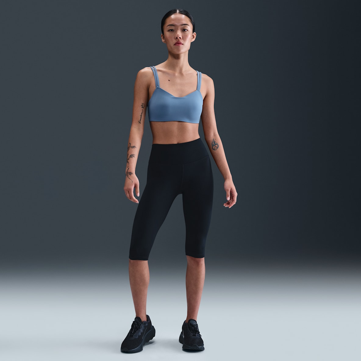 나이키 원 여성 하이웨이스트 카프리 레깅스