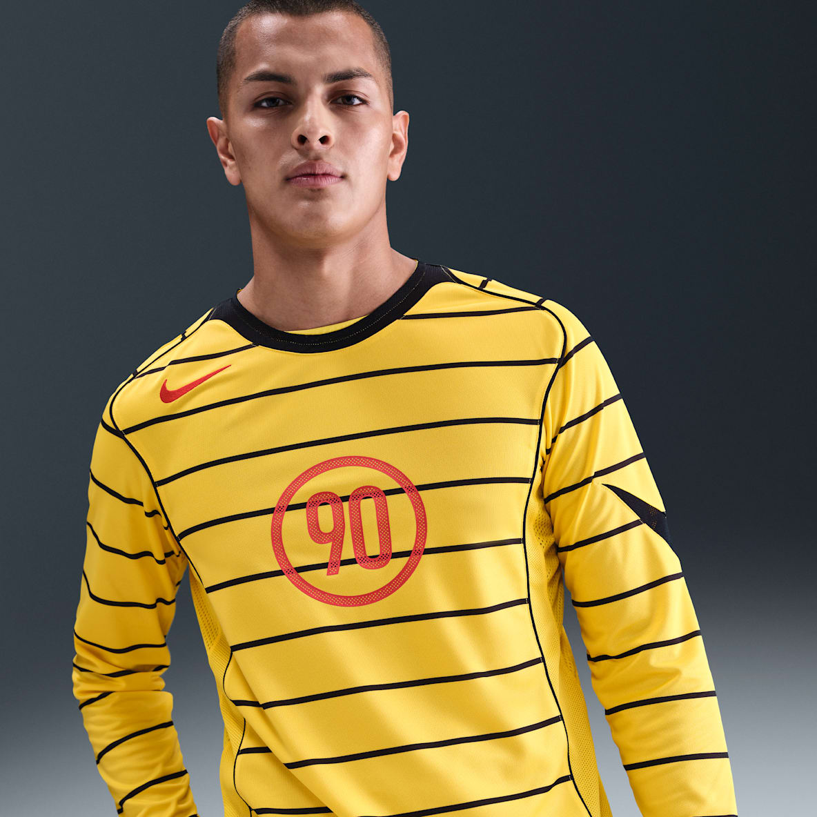 Nike Total 90 Nike Total 90 Maglia da calcio a manica lunga Dri-FIT – Uomo