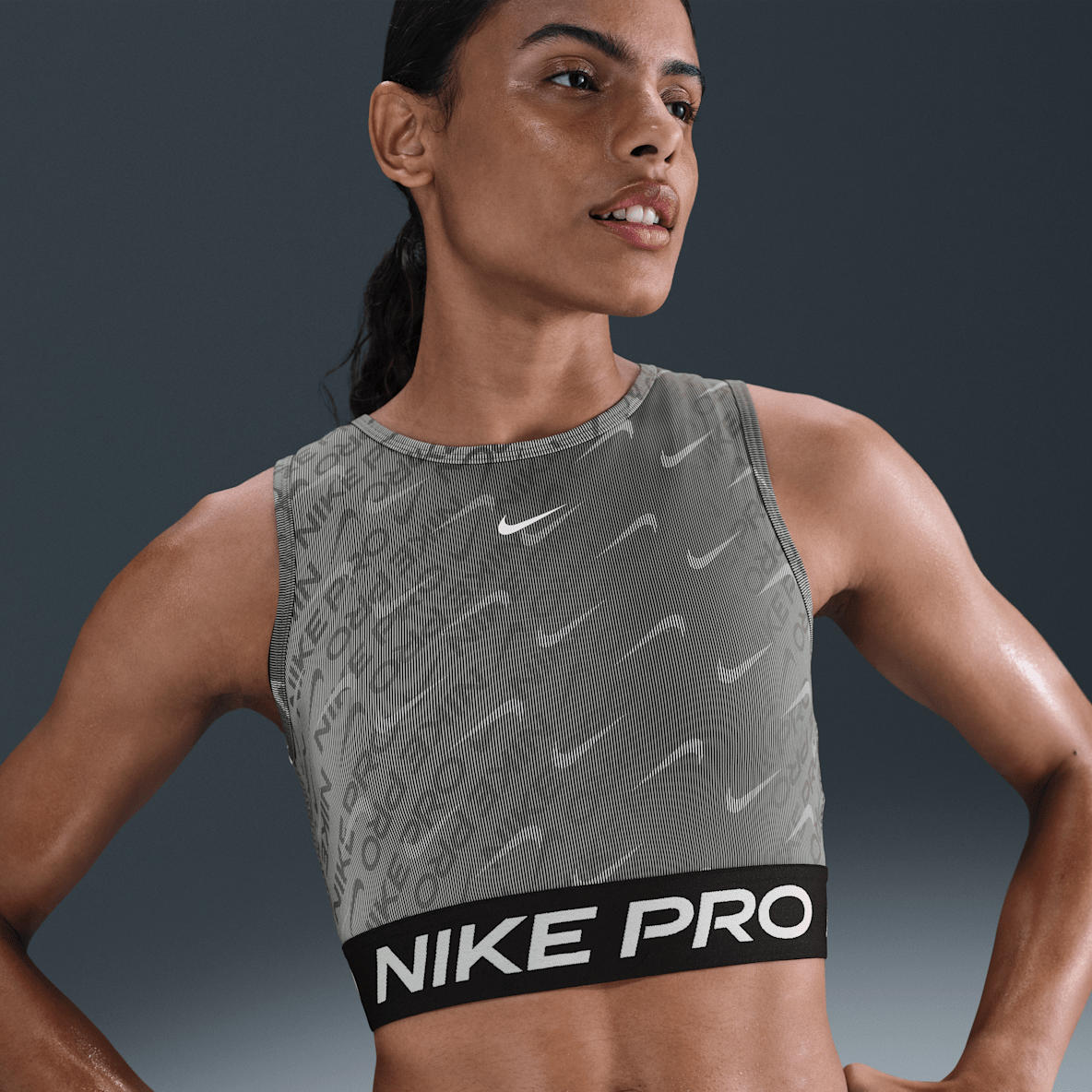 Nike Pro Nike Pro Camiseta de tirantes Dri-FIT estampada cropped para mujer