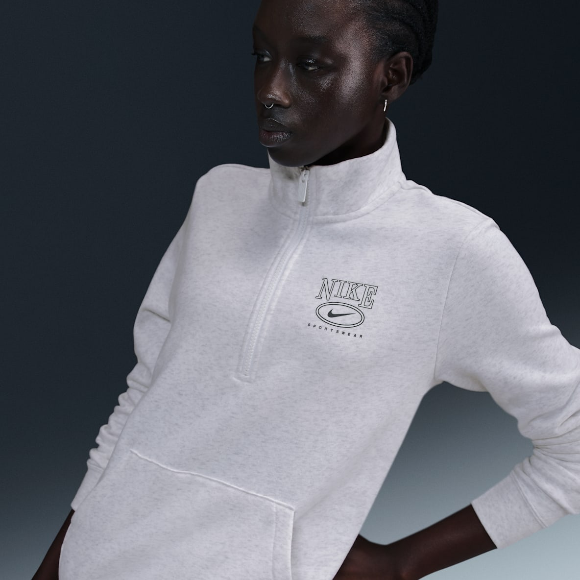 Nike Sportswear Club Fleece Nike Sportswear Club Fleece Women's Mock-Neck 1/2-Zip Graphic Top