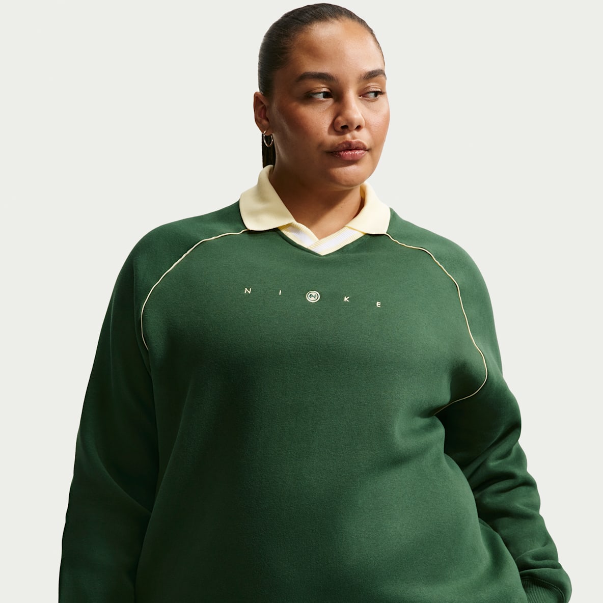 Nike Sportswear Phoenix Fleece Women's Oversized Graphic Polo Top (Plus Size)