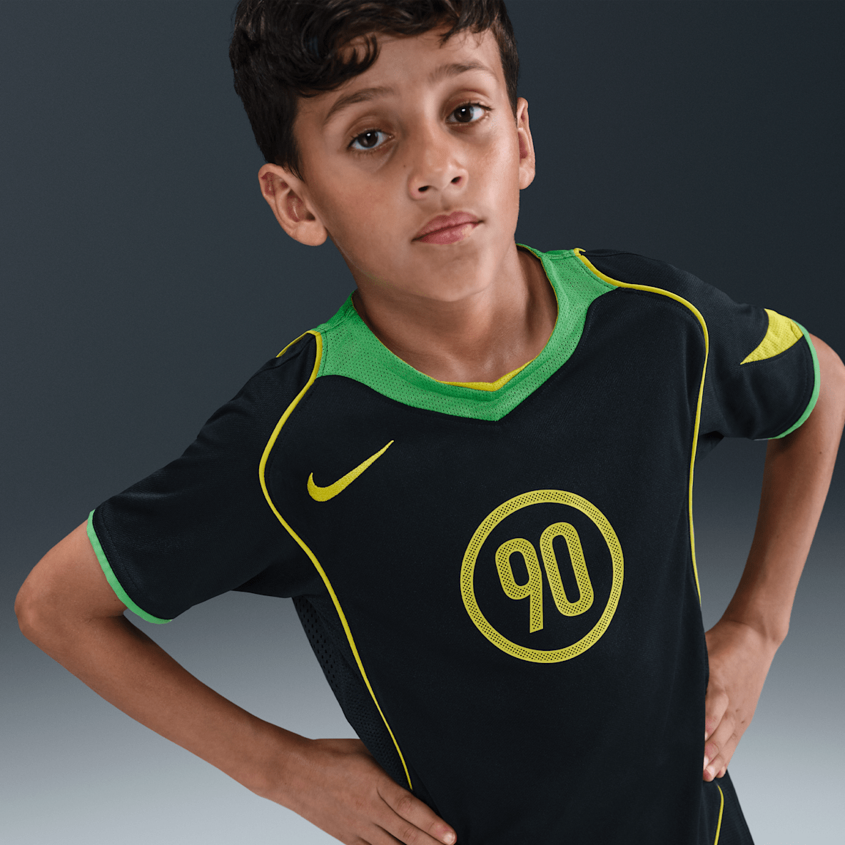 Nike Total 90 Nike Total 90 Older Kids' Dri-FIT Football Shirt